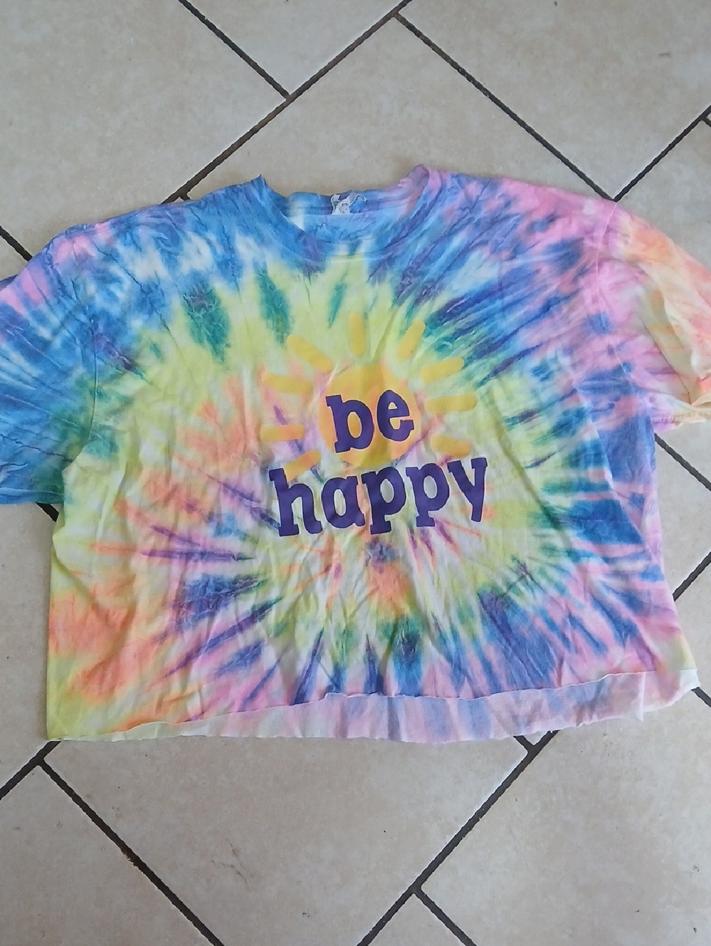 *MUST BE BUNDLED* GILDEN Womens Size XL Tie-Dye "Be Happy" Cropped Tee
